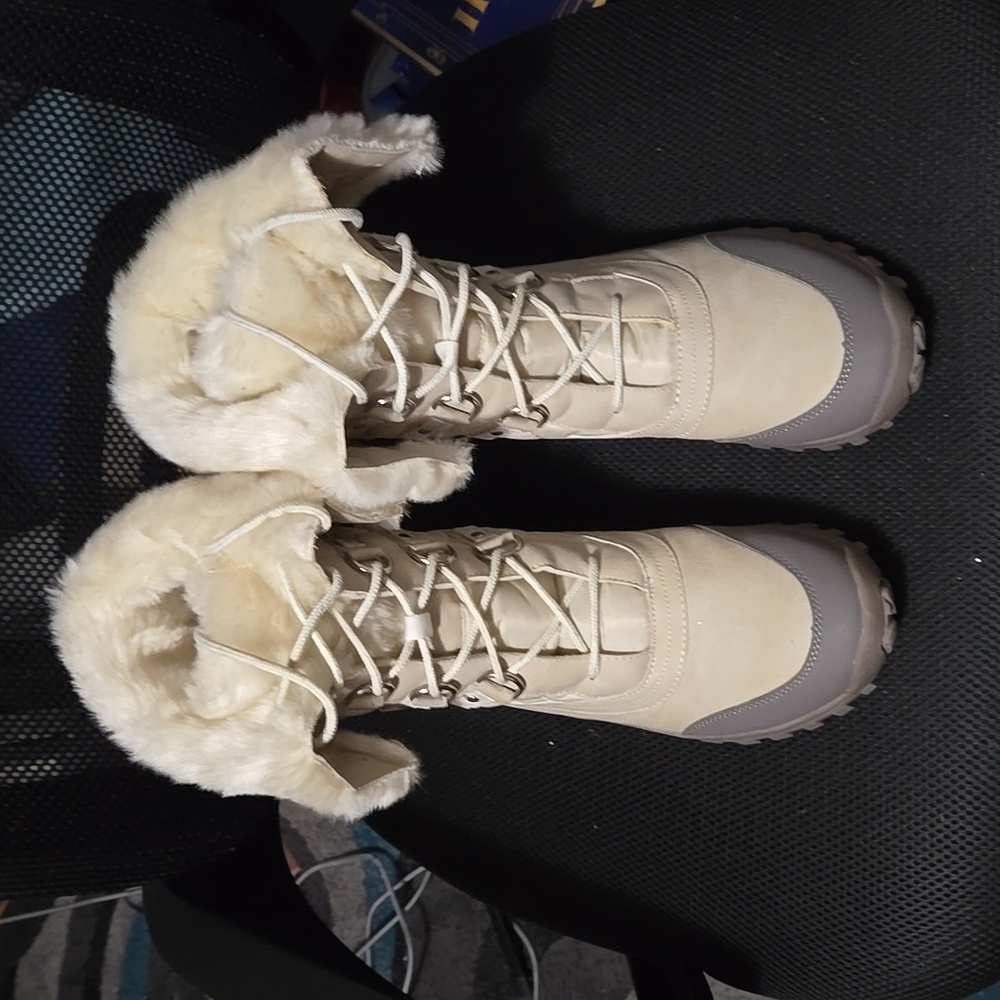 NEW REPORT BOOTS
